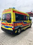 AMBULANS Renault Master / r. 2023 / nosze elektryczne KARTSANA BRAVA z przejściem | OFERTA POKAZOWA - 5