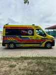 AMBULANS Renault Master / r. 2023 / nosze elektryczne KARTSANA BRAVA z przejściem | OFERTA POKAZOWA - 6