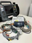 Defibrylator LIFEPAK 15 / j. polski / r. 2014 z zasilaczem karetkowym - 4