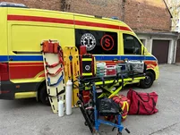 PREMIUM zestaw wyposażenia ambulansu w standardzie P/S - 38