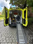 AMBULANS FORD TRANSIT / r. 2017 / z noszami Stryker M-1 i rampą - 15