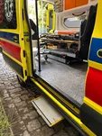 AMBULANS FORD TRANSIT / r. 2017 / z noszami Stryker M-1 i rampą - 22