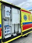 AMBULANS MAN TGE, r. 2020 z przejściem / Nosze elektryczne KARTSANA - 30