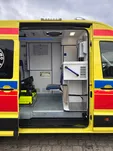 AMBULANS VW CRAFTER / 4x4 / moc 177 km / r. 2019 / z noszami elektrycznymi Kartsana - 12