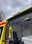 AMBULANS VW CRAFTER / 4x4 / moc 177 km / r. 2019 / z noszami elektrycznymi Kartsana - 36