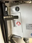 Respirator WEINMANN model MEDUMAT Transport / butla 2.7l, ładowarka i uchwyt karetkowy - 15